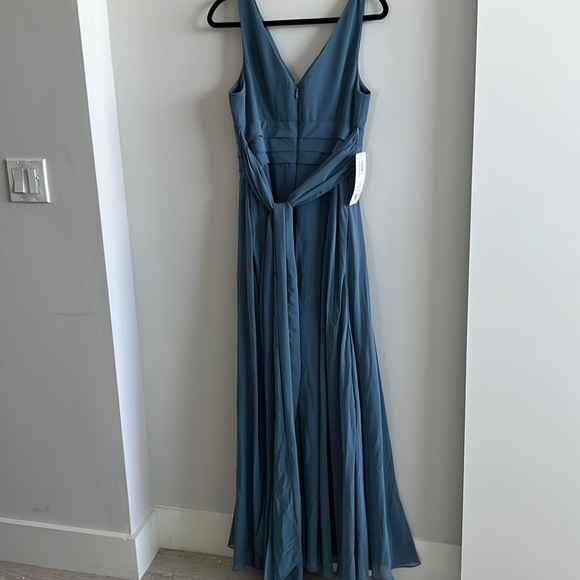 Azazie Bianca Slit Front Waist Tie Formal Evening Dress with V Neck (NWT) - Picture 6 of 8